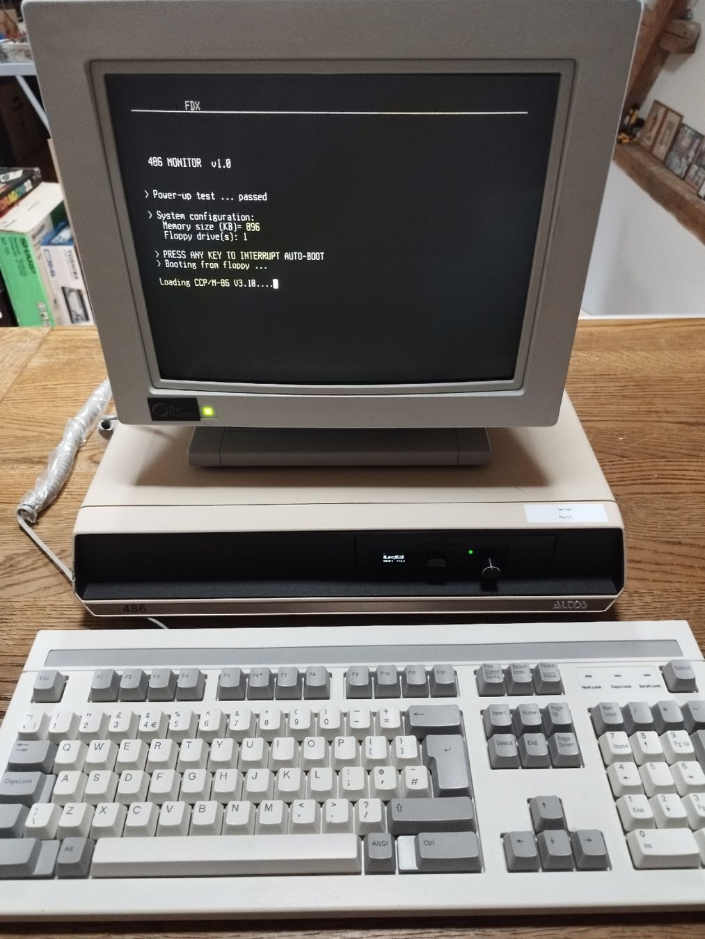 PCs: Altos 486 + Wyse 160ES terminal  – D'occasion à Domdidier par look80486 6