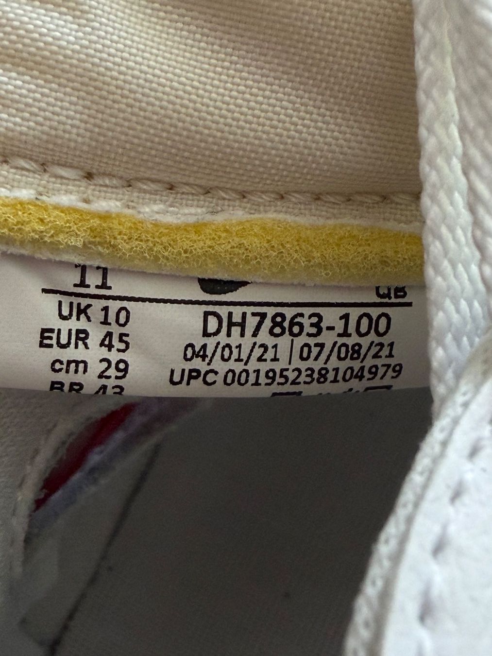 Nike Scarpe da uomo: Nike Blazer Low × Off-White – Usato da Amriswil venduto da nev_p6tk 3