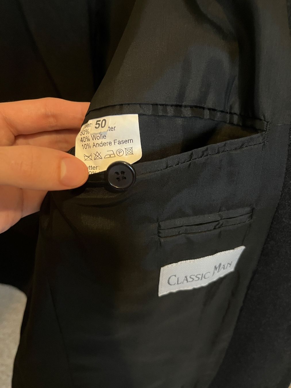 Completi: Schwarzer Herren Sakko von Classic Man Gr. 50 – Usato da Ittigen venduto da Luky37 2