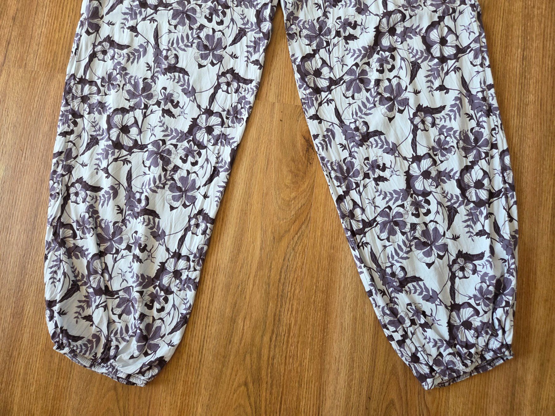 Pantaloni: Haremshose Gr. M, dünn – Nuovo (secondo la descrizione) da Heinrichswil venduto da sabi2809 4
