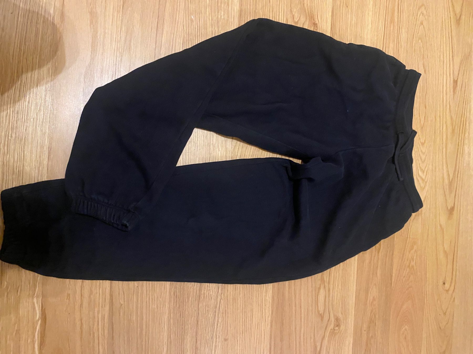C&A Pantaloni: Schwarze C&A Jogginghose – Usato da Pfeffingen venduto da Marc4148