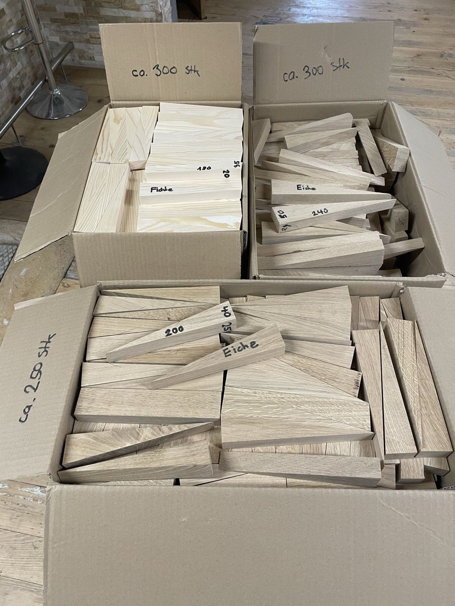 Articles en bois: Holzkeile Eiche/Fichte – Neuf (Voir description) à Lyssach par Ciao1993