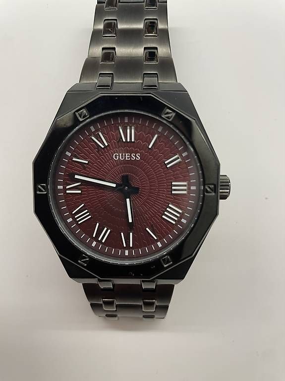 Uhren: Guess Uhr – Gebraucht aus Olten von 2Southpaw8