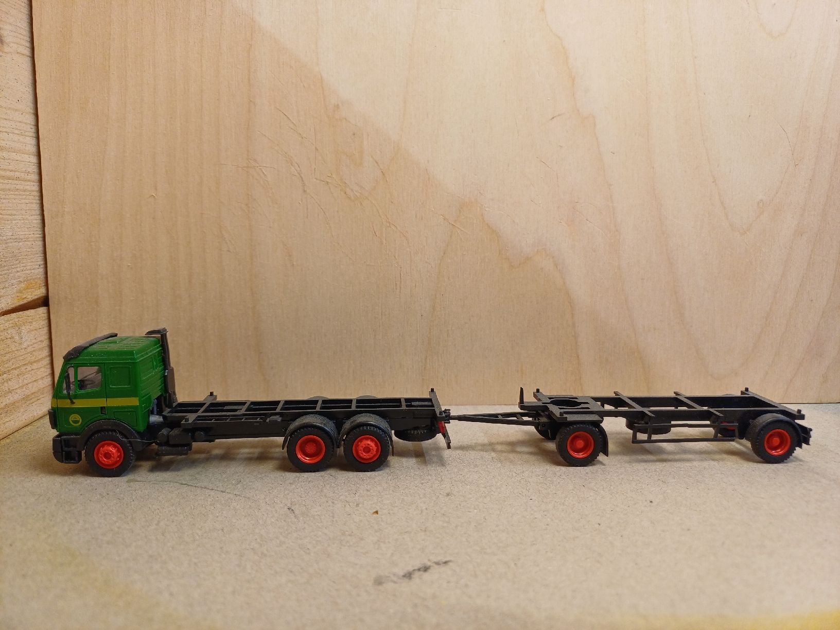 Herpa Modellbausätze & Standmodelle: MB SK  – Gebraucht aus Seon von man78 1