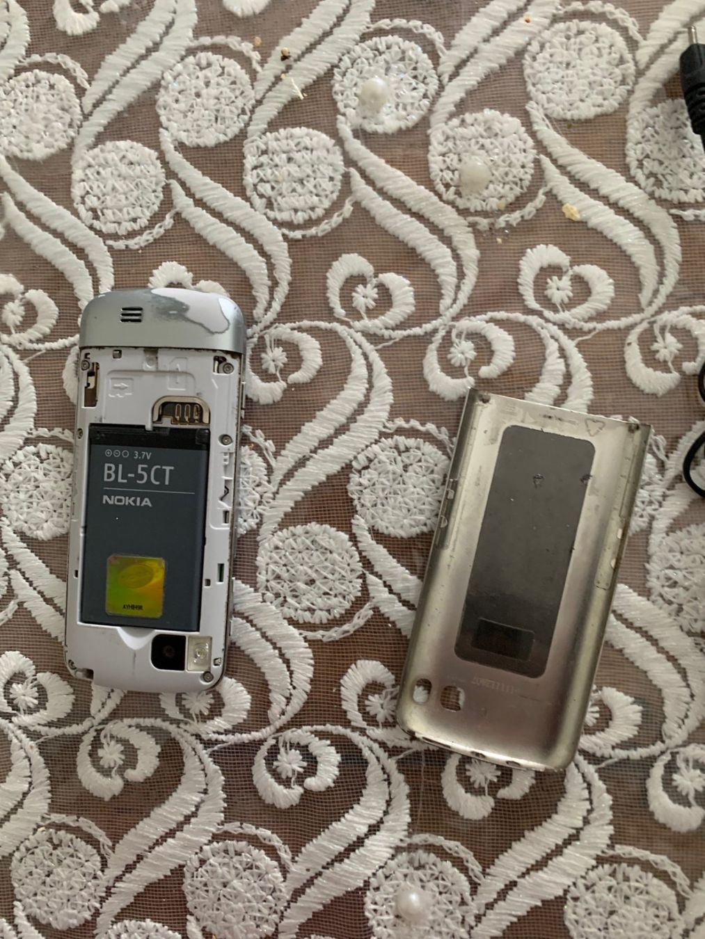 Nokia Telefoni cellulari / Smartphones: Nokia C3-01 Touch und Type * Silber Edition – Usato da Emmen venduto da newdeal1970 2