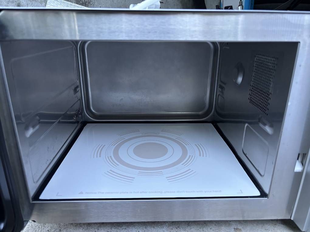 Elettrodomestici da cucina: Mikrowelle Kombi Backofen Steamer – Usato da Schaffhausen venduto da hallovater 2