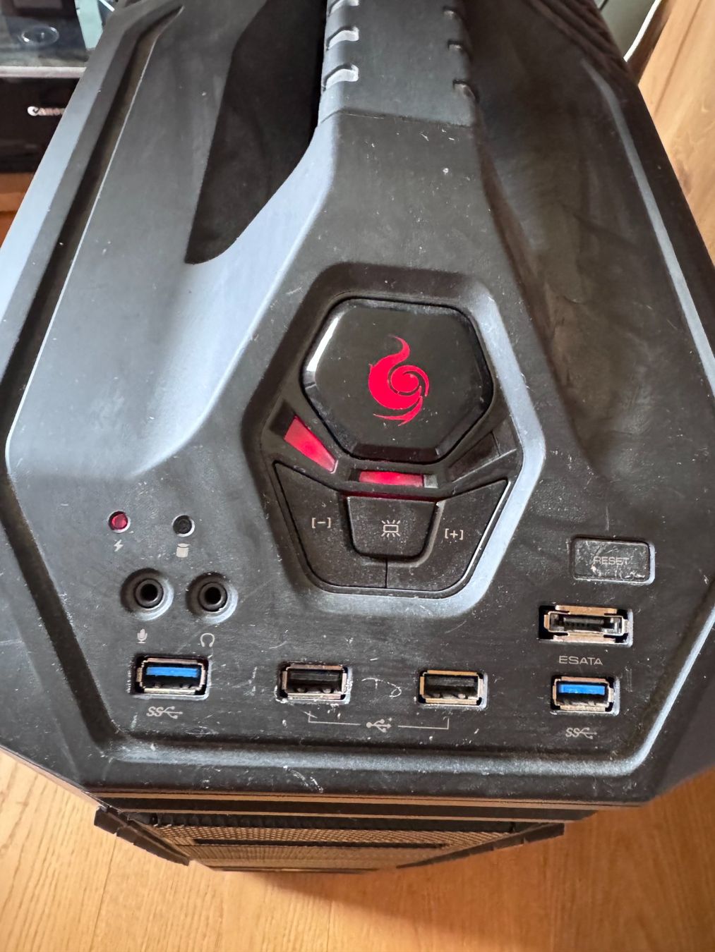PCs: Gaming-PC mit RTX 2070 Super 8GB – Gebraucht aus Brig von mimobot 8