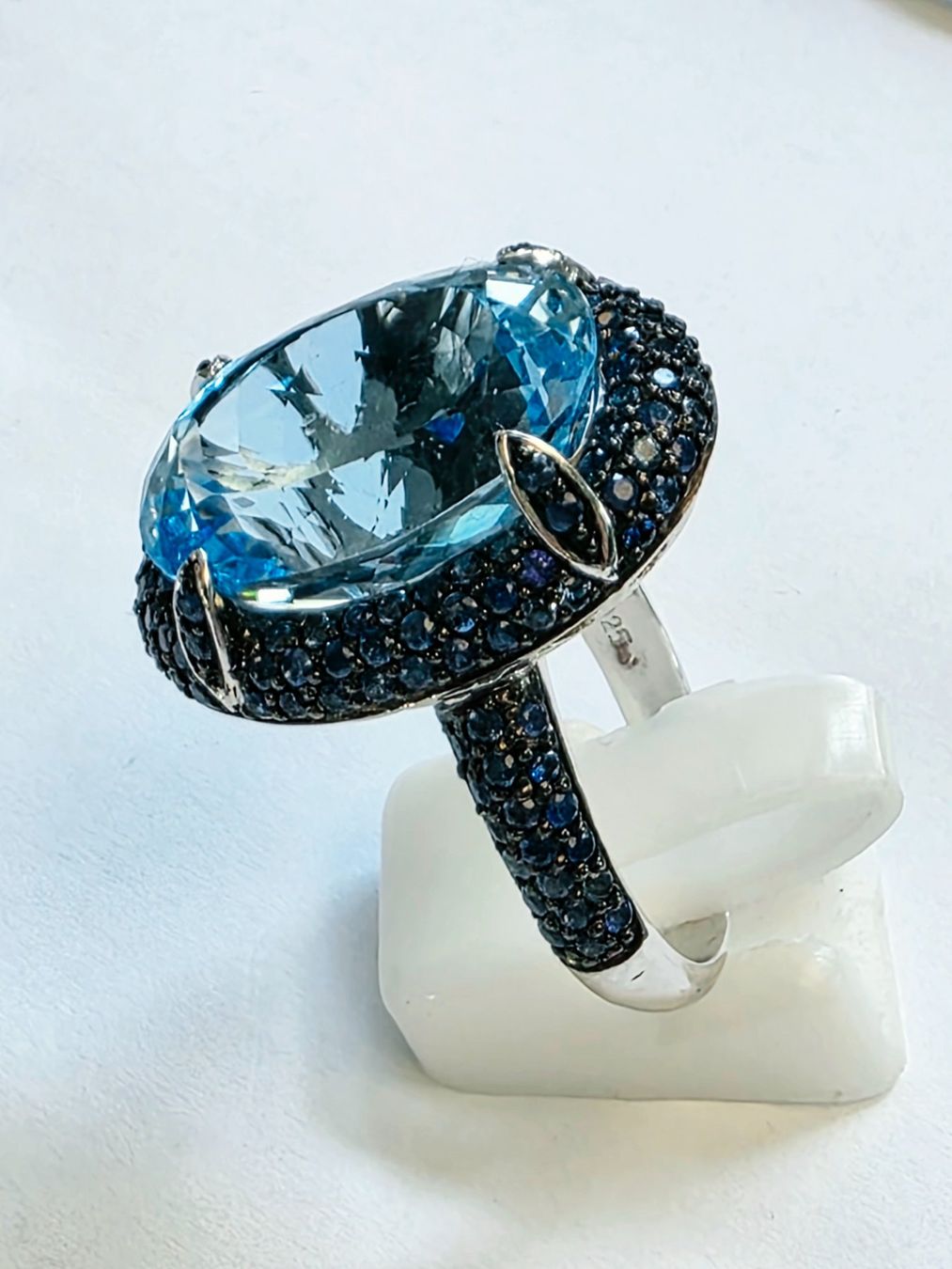 Anelli: Blau Topas Safir Ring Unisex – Nuovo (secondo la descrizione) da Zürich venduto da adriben 4