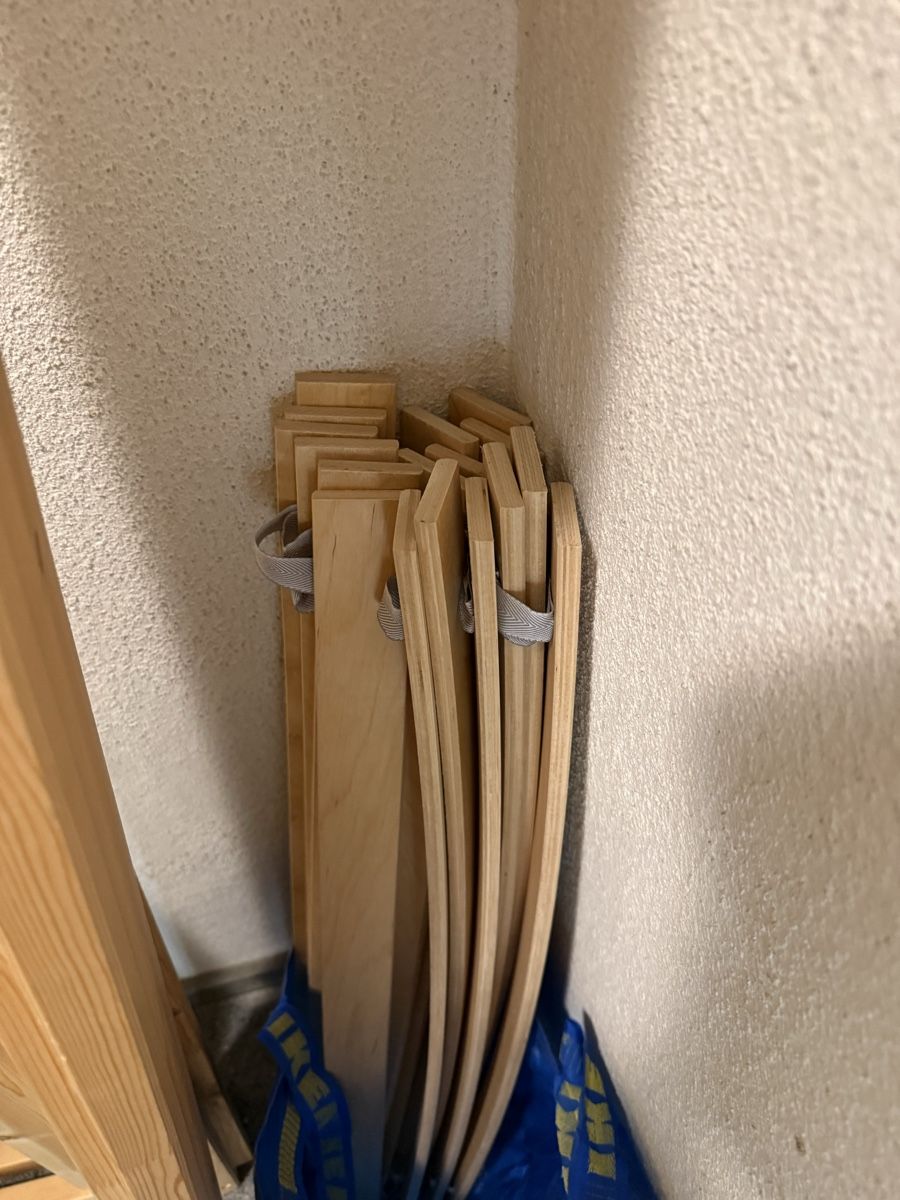 Letti: Bed 200x90 – Usato da Regensdorf venduto da timur.butenko 1