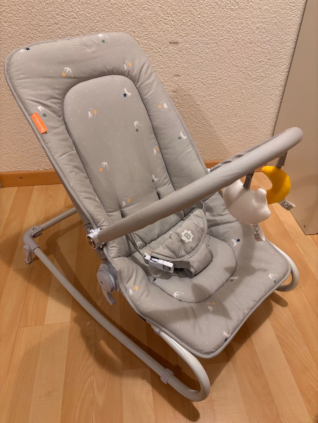 Sdraiette & Sdraiette a dondolo: Babywippe von Badabulle – Usato da Luzern venduto da Strobis