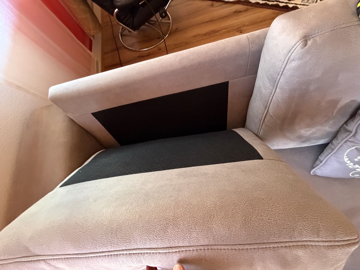 Divani: Ecksofa hellbraun gebraucht – Usato da Meiringen venduto da Sokajina 8