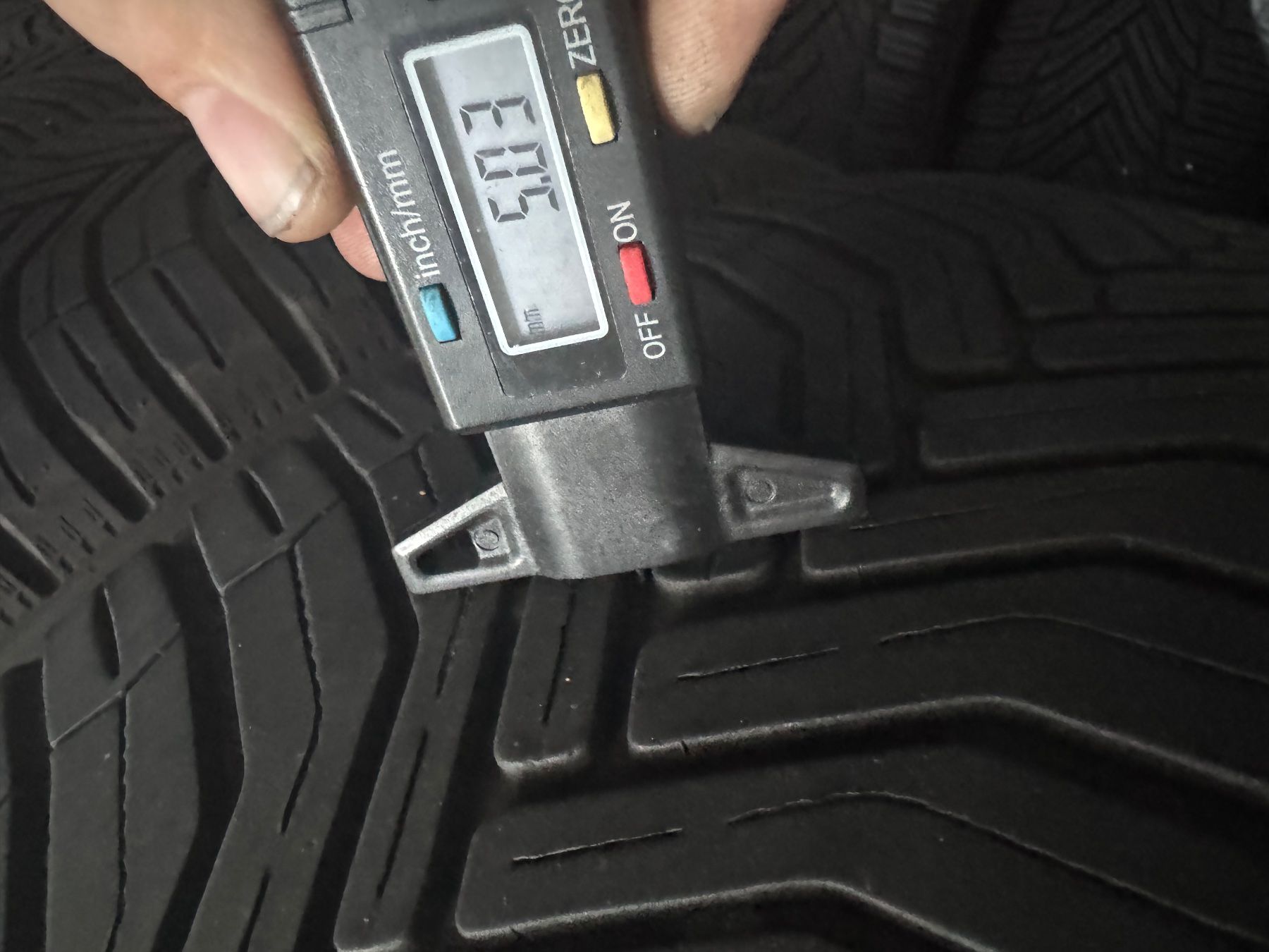 Michelin Pneus & Roues: 225/55R18 – D'occasion à Widen par Dinero02 9