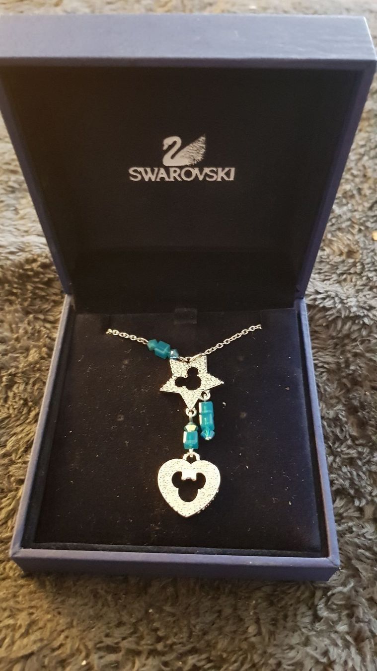 Swarovski Catenine: Swarovsky Mickey/Minnie Halskette – Nuovo (secondo la descrizione) da Zug venduto da Lonelybaba