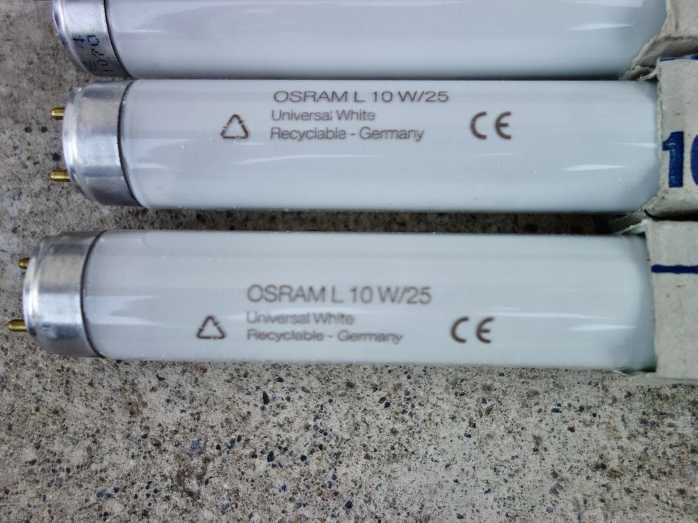 1 Neonröhre Leuchtstoffröhre OSRAM L 10W/25 UNIVERSAL WHITE (Neu und originalverpackt) in Kerzers für CHF 15 – nur Abholung auf Ricardo kaufen