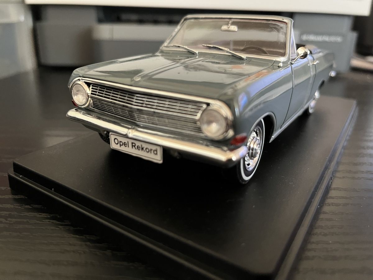 Opel Modellini d'auto: Opel Rekord Cabriolet.  1:24 – Nuovo (secondo la descrizione) da Rümlang venduto da Papamoll4 1