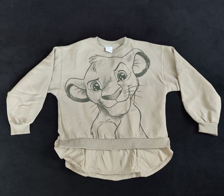 Süsser Zara Löwenkönig Pullover Gr. 134