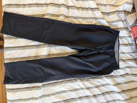 Under Armour golf pants size 30/30 black