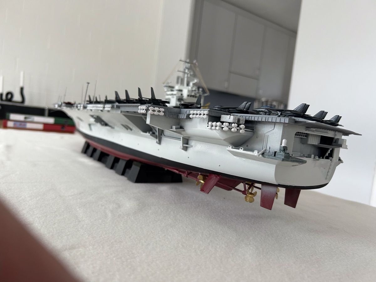 Tamiya Kit di modellismo & Modellini statici: Flugzeugträger Enterprise 1:350, Standmodell – Nuovo (secondo la descrizione) da Bennau venduto da skh01 5