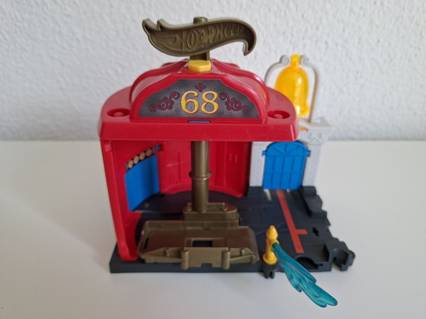 Hot Wheels Giocattoli: Hot Wheels City Fire Station – Usato da Rombach venduto da kelebek12