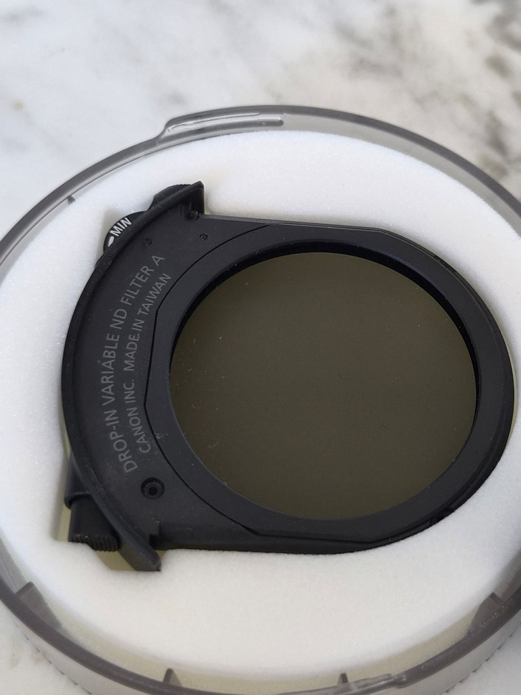 Canon Adattatori foto: Canon EF-RF Drop-In Filter Mount Adapter – Nuovo (secondo la descrizione) da Wallisellen venduto da Blackstone0820 4