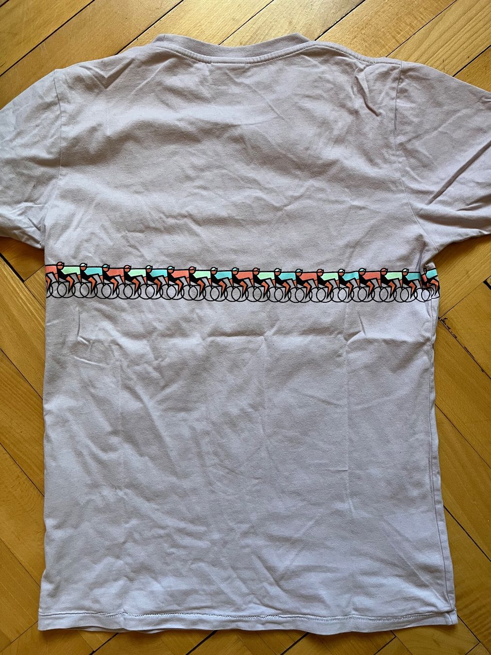 T-shirt: Erstwhile T-Shirt M violett – Usato da Niederscherli venduto da noa_tc6b 1