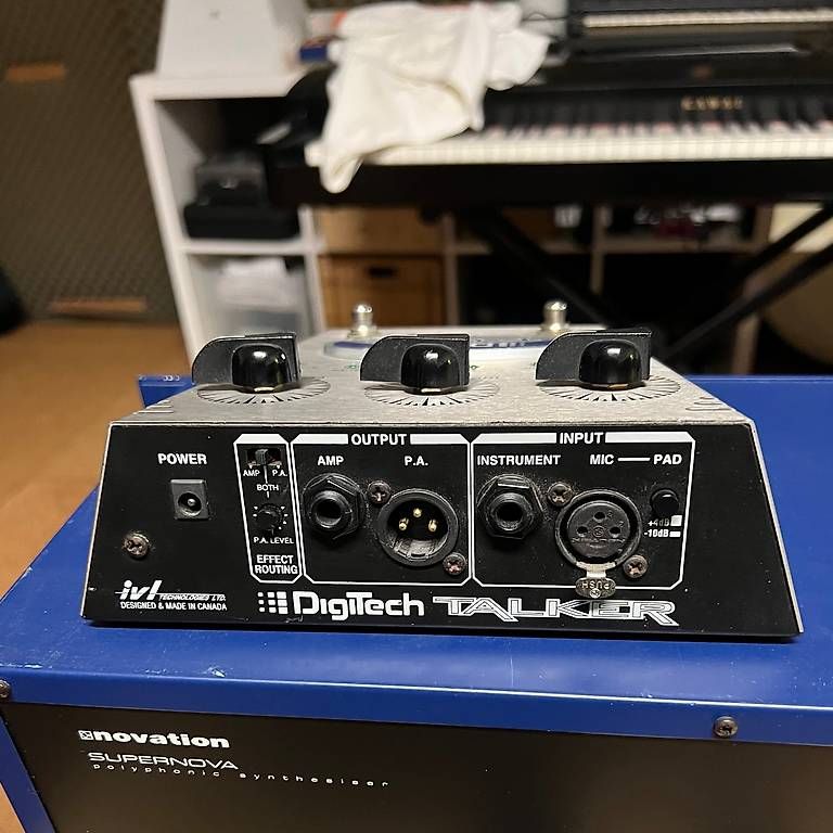 Musikinstrumente: Digitech Talker  – Gebraucht aus Basel von b.free 1
