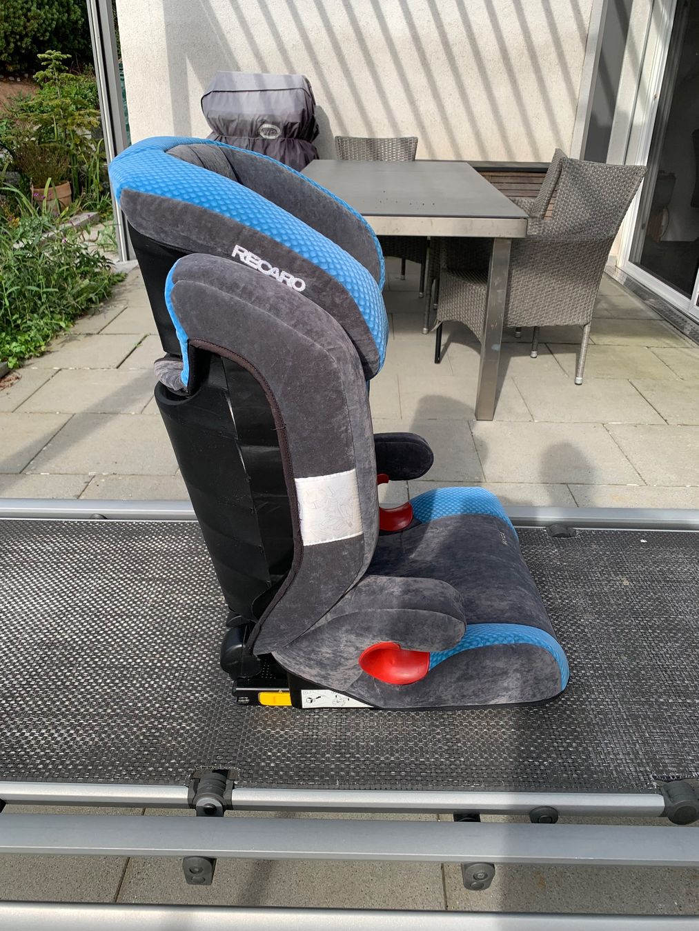 Recaro Auto-Kindersitze: RECARO Kindersitz – Gebraucht aus Hirschthal von Susi811 4