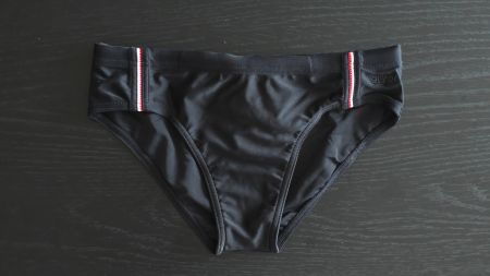 Etirel Badehose / Slip - 140 - Schwarz mit Zierstreifen