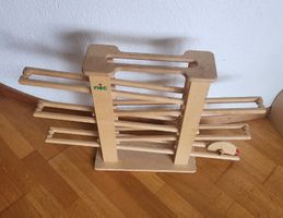 Holzkugelbahn aus Nichtraucherwohnung