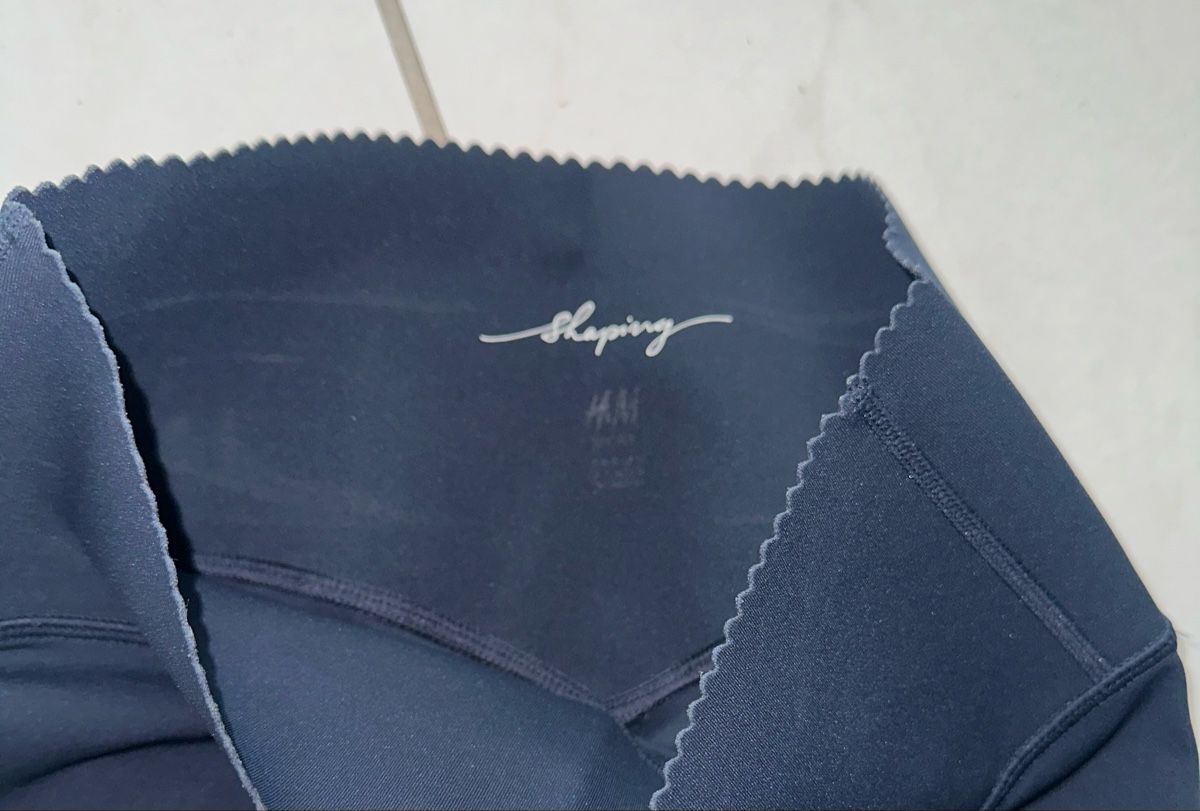H&M Leggings: H&M SHAPING LEGGINS GR. S neuwertig  – Nuovo (secondo la descrizione) da Unteraegeri venduto da MH203 5