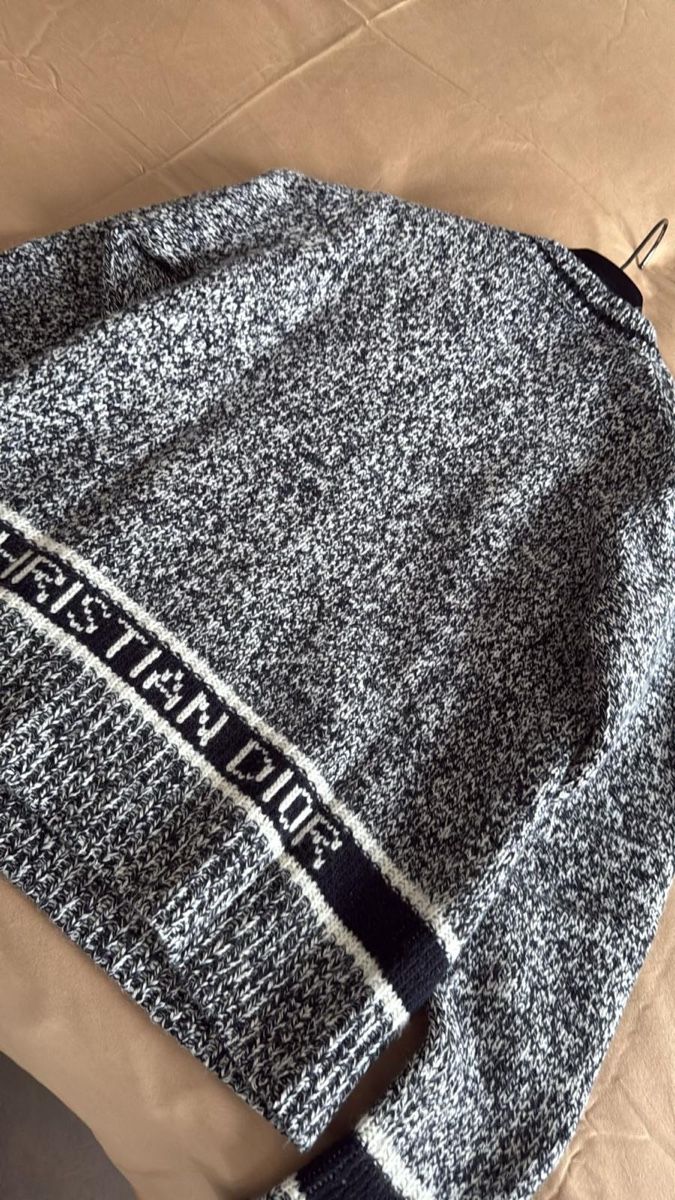 Dior Pullover & Sweatshirts: Dior maglione e collo – Neu (gemäss Beschreibung) aus Bellinzona von Giulia3440 2