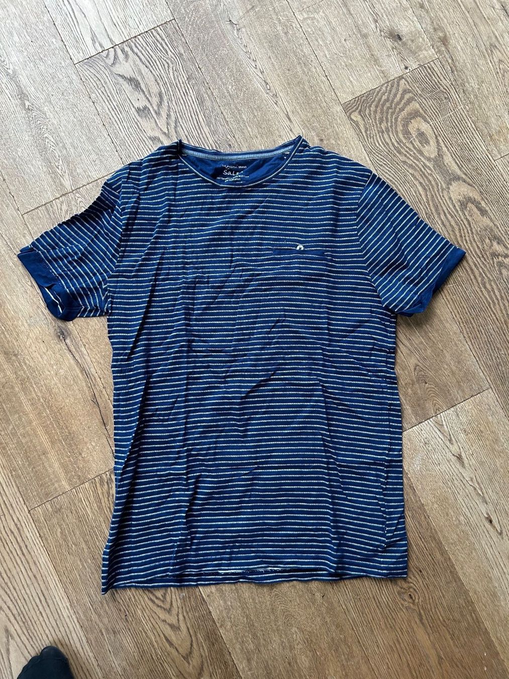 G-Star T-shirt: T-Shirt, Salsa //NEU// XL – Nuovo (secondo la descrizione) da Stettfurt venduto da outlet72