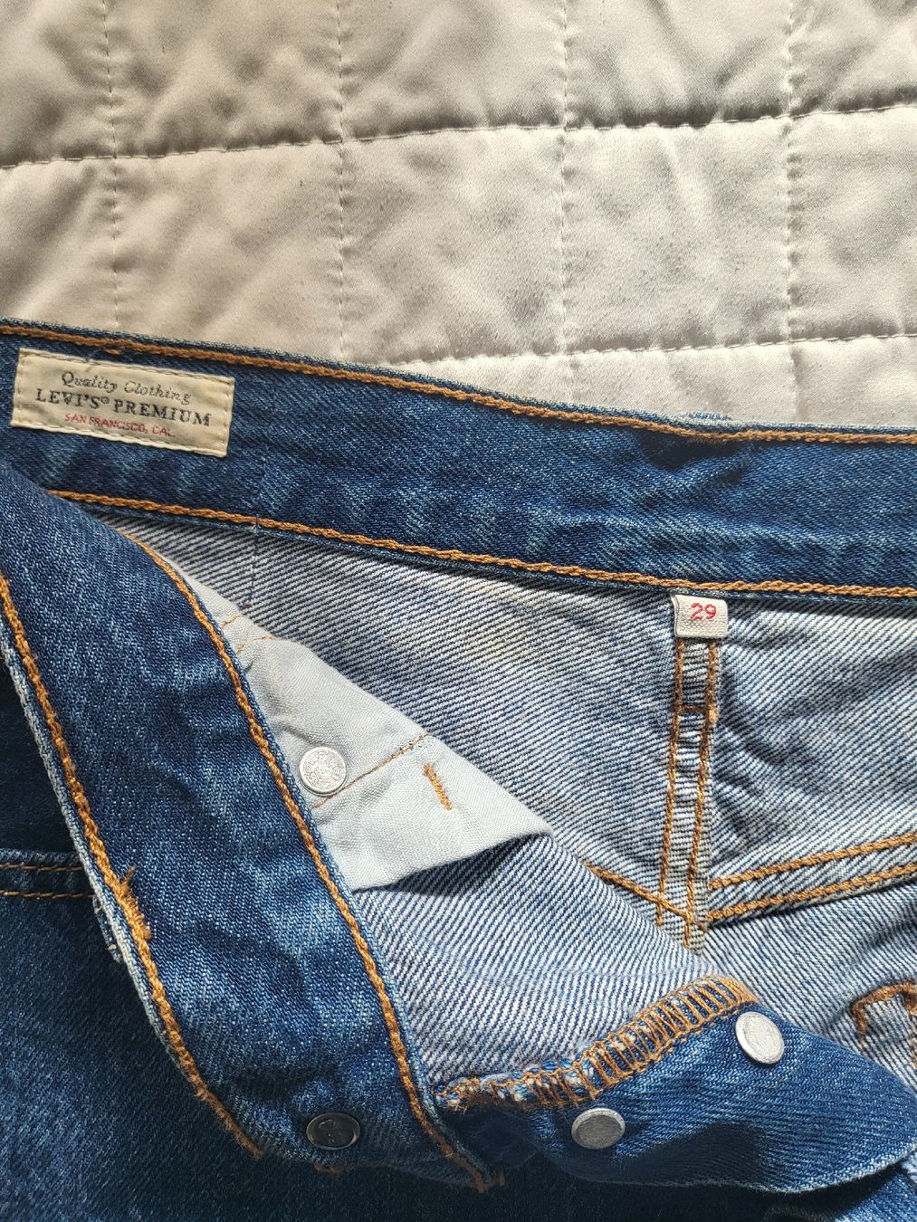 Levi's Röcke: Levi's Premium Denim Skirt Bundle, Size 29 – Gebraucht aus Sarmenstorf von zuz_q5kq 5