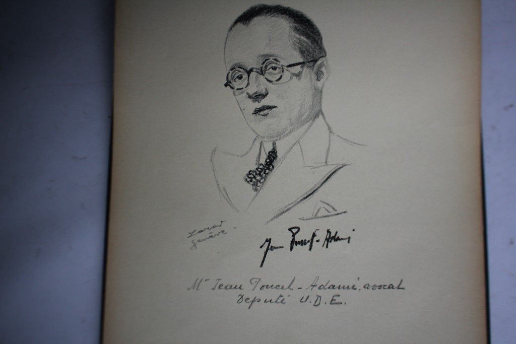 Libri: Palais de Justice Oscar LAZAR 1930 – Usato da Vandoeuvres venduto da Dom-Tom 6