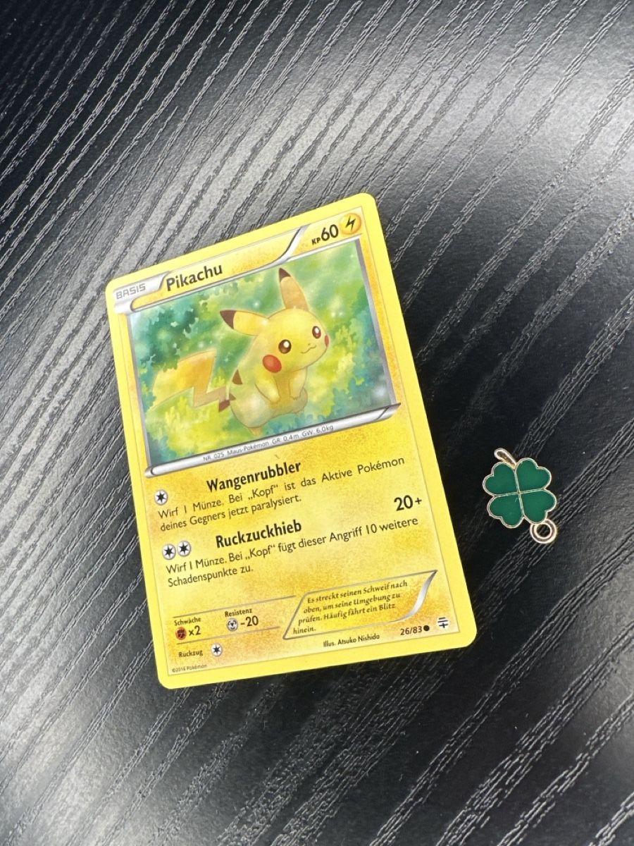 Pokémon Carte collezionabili: Pikachu 26/83 Non Holo Generations – Usato da Uster venduto da Neonschwarz 2