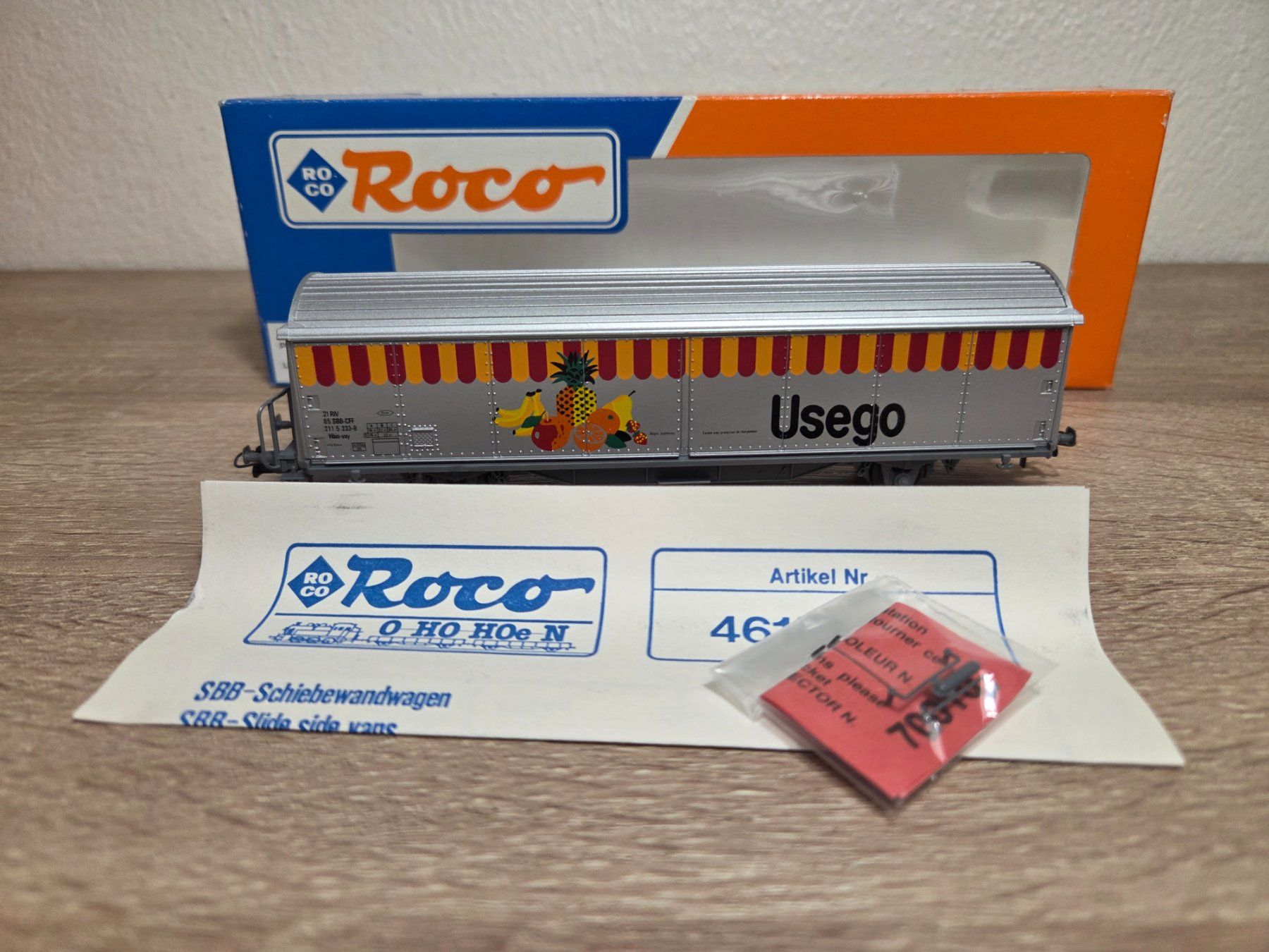 Roco Modellini di ferrovie: Roco 291024 Güterwagen Usego SBB H0 – Nuovo e nell'imballaggio originale da St-Aubin-Sauges venduto da Lo_Go 5