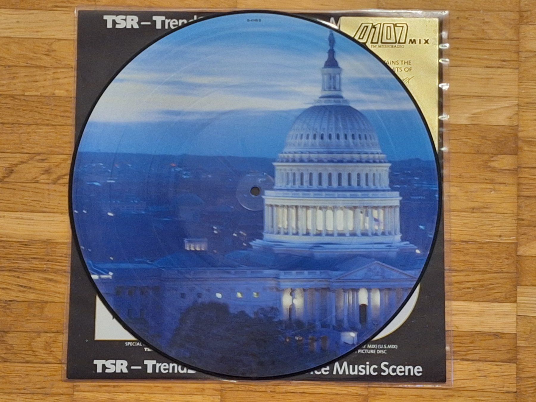 Schallplatten: Q107 Mix - LP Picture Disc DE 1986 – Neu (gemäss Beschreibung) aus Oberentfelden von Musicud 1
