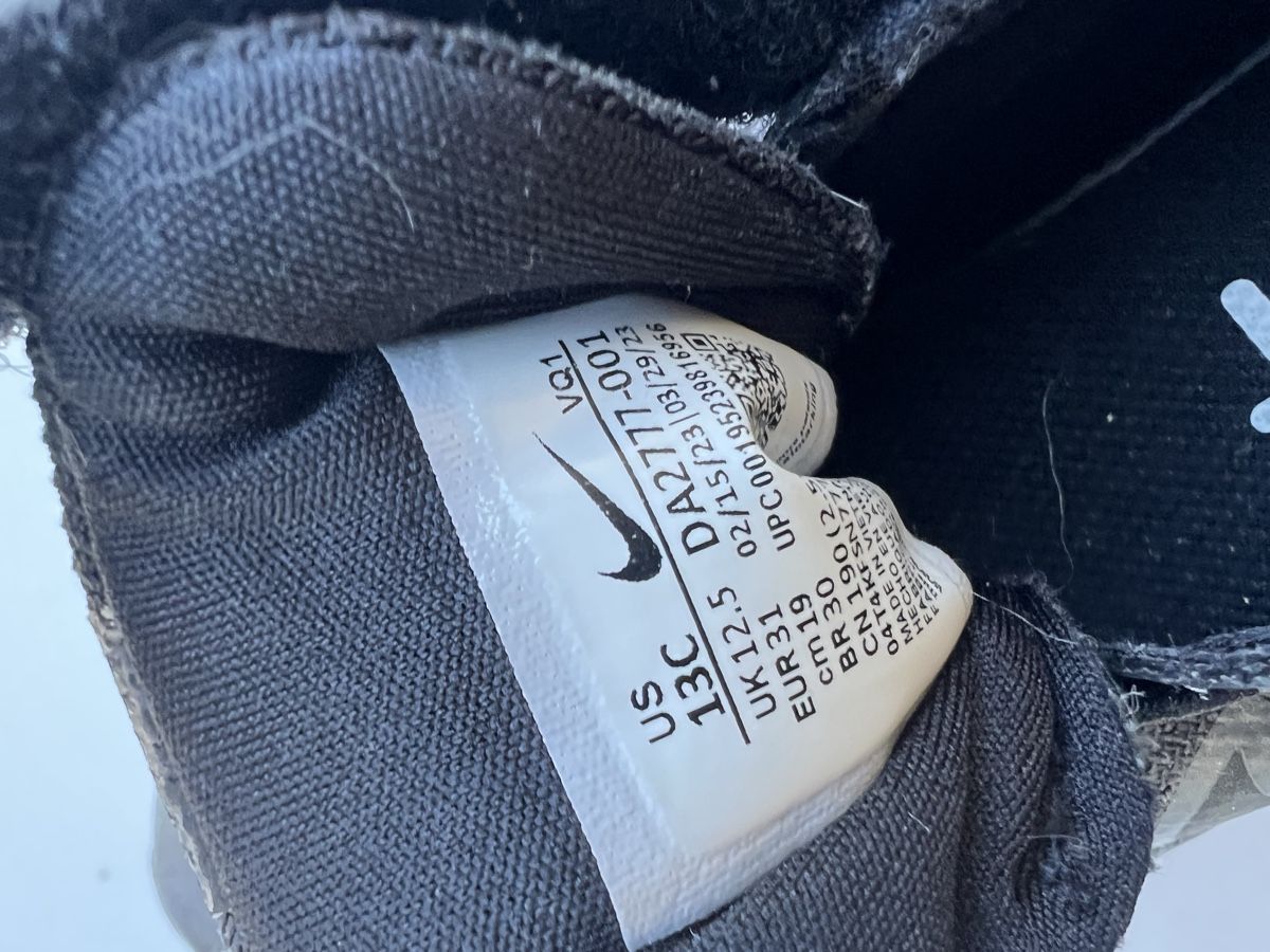 Nike Scarpe per ragazzi: Nike Turnschuhe Gr. 31 – Usato da Heiligkreuz (Mels) venduto da fodo 3