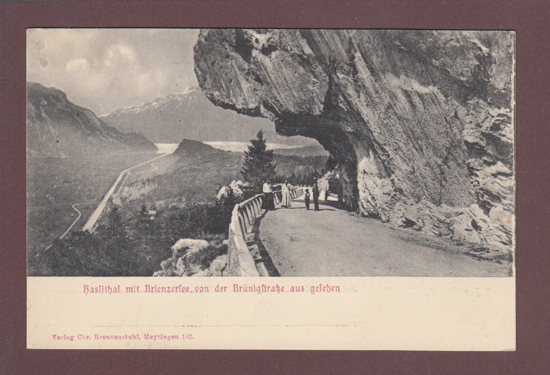 Cartoline postali: Brünigstrasse - HASLITHAL - Brienzersee - Leute – Usato da Pully venduto da nicecards