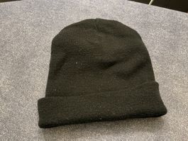 Warme Wintermütze Adidas schwarz
