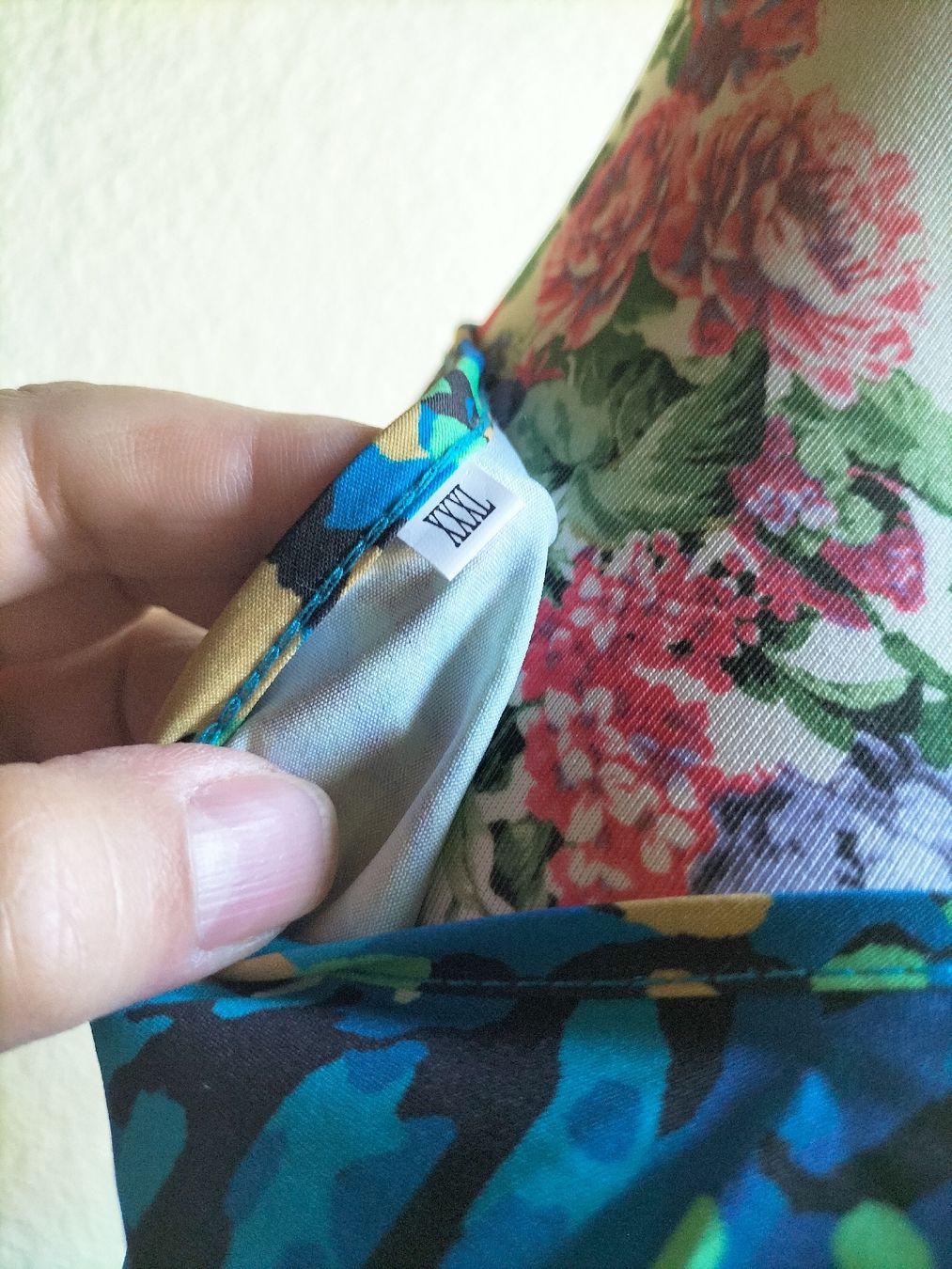 Kleider: Sommerliches Kleid, Grösse 44, blau gemustert – Neu (gemäss Beschreibung) aus Schaffhausen von sunsetever 7