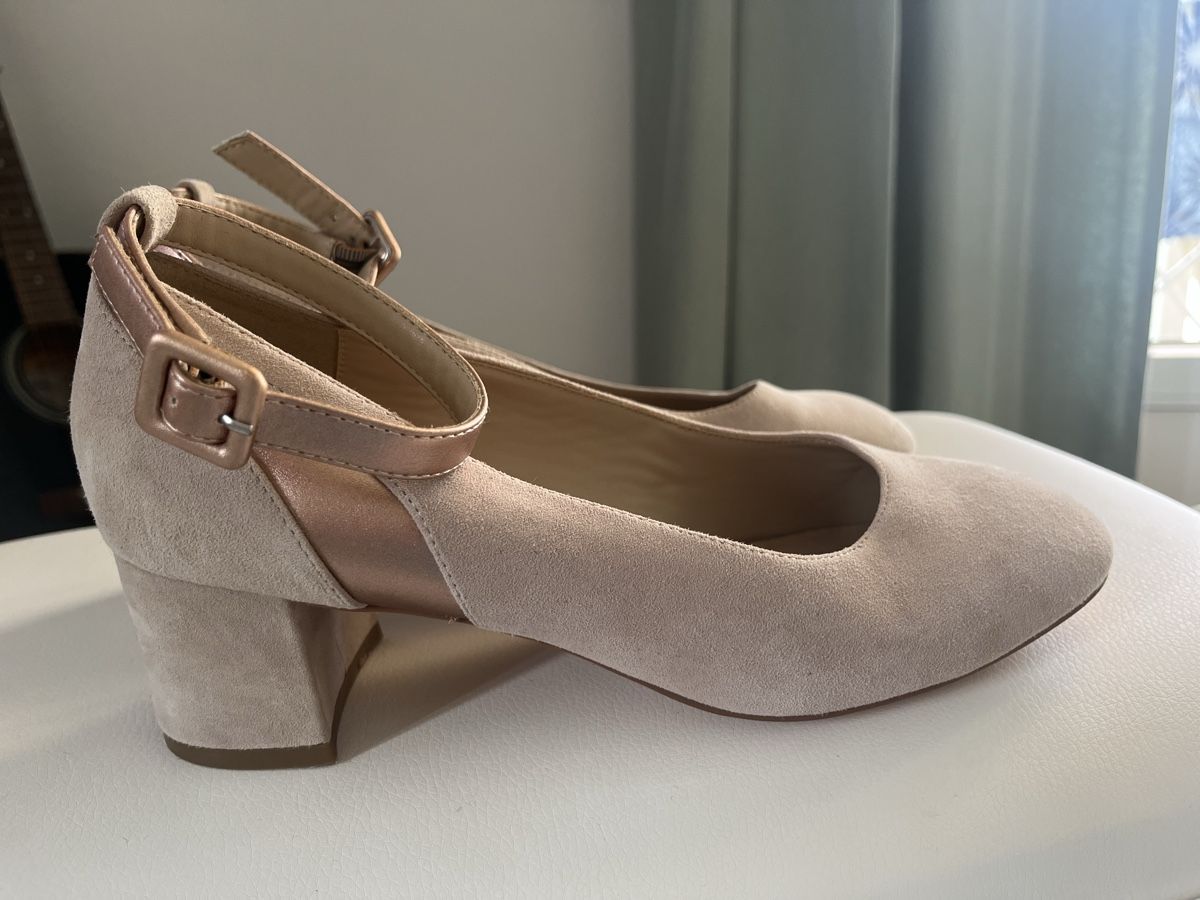 Scarpe da donna: Suede leather pumps - size 38 – Usato da Cully venduto da Maar_K 3