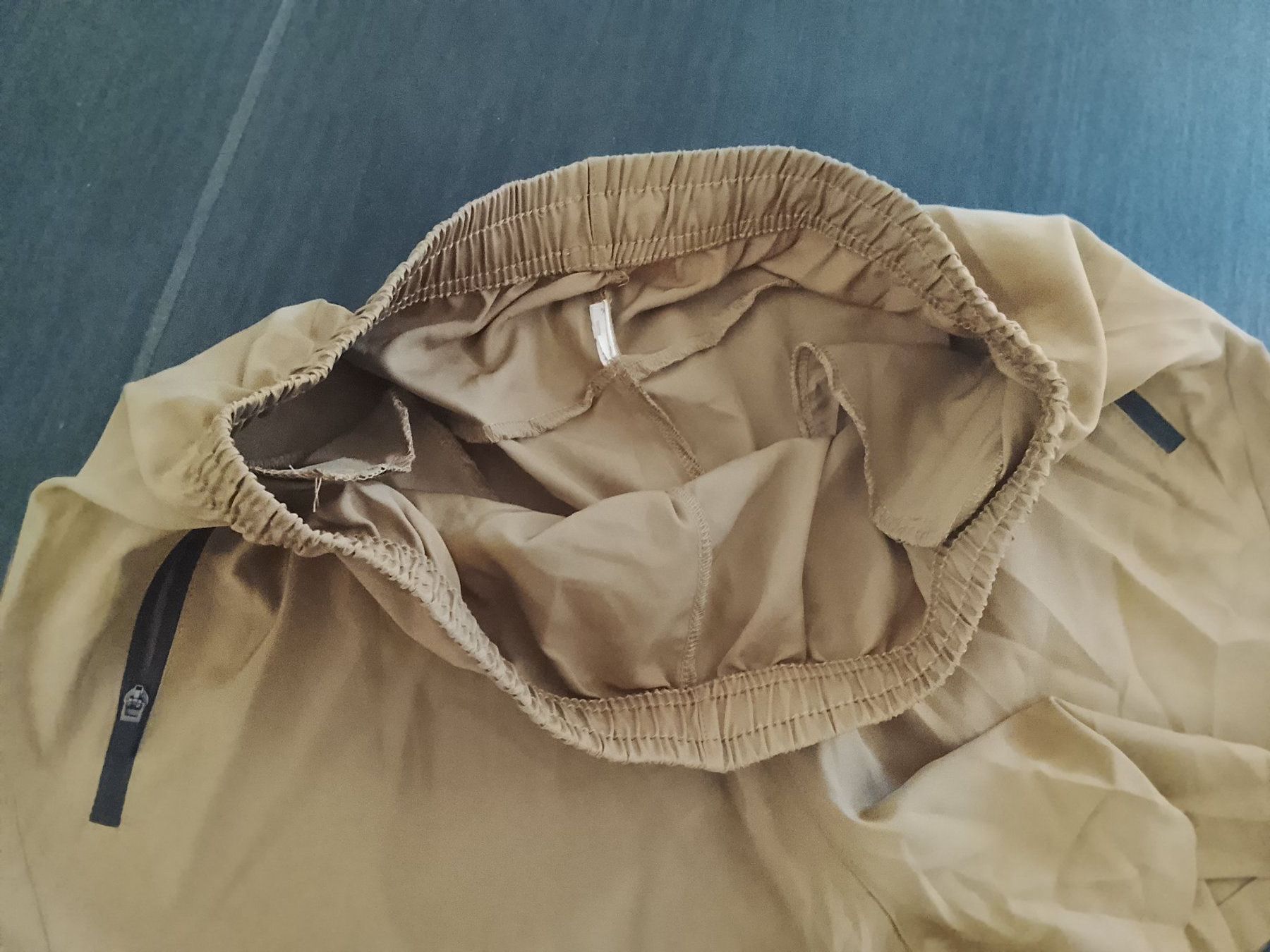 Pantaloni: Joli Short beige/brun neuf, taille S – Nuovo (secondo la descrizione) da Chavornay venduto da didou2009 5