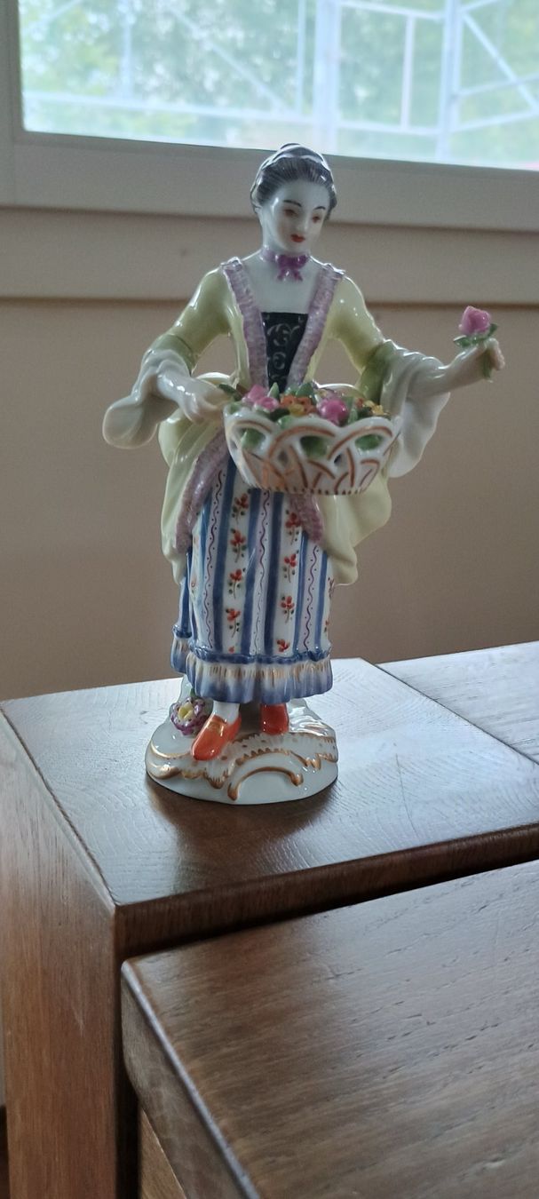 Statuette: meissen – Usato da Zürich venduto da icsfa 1