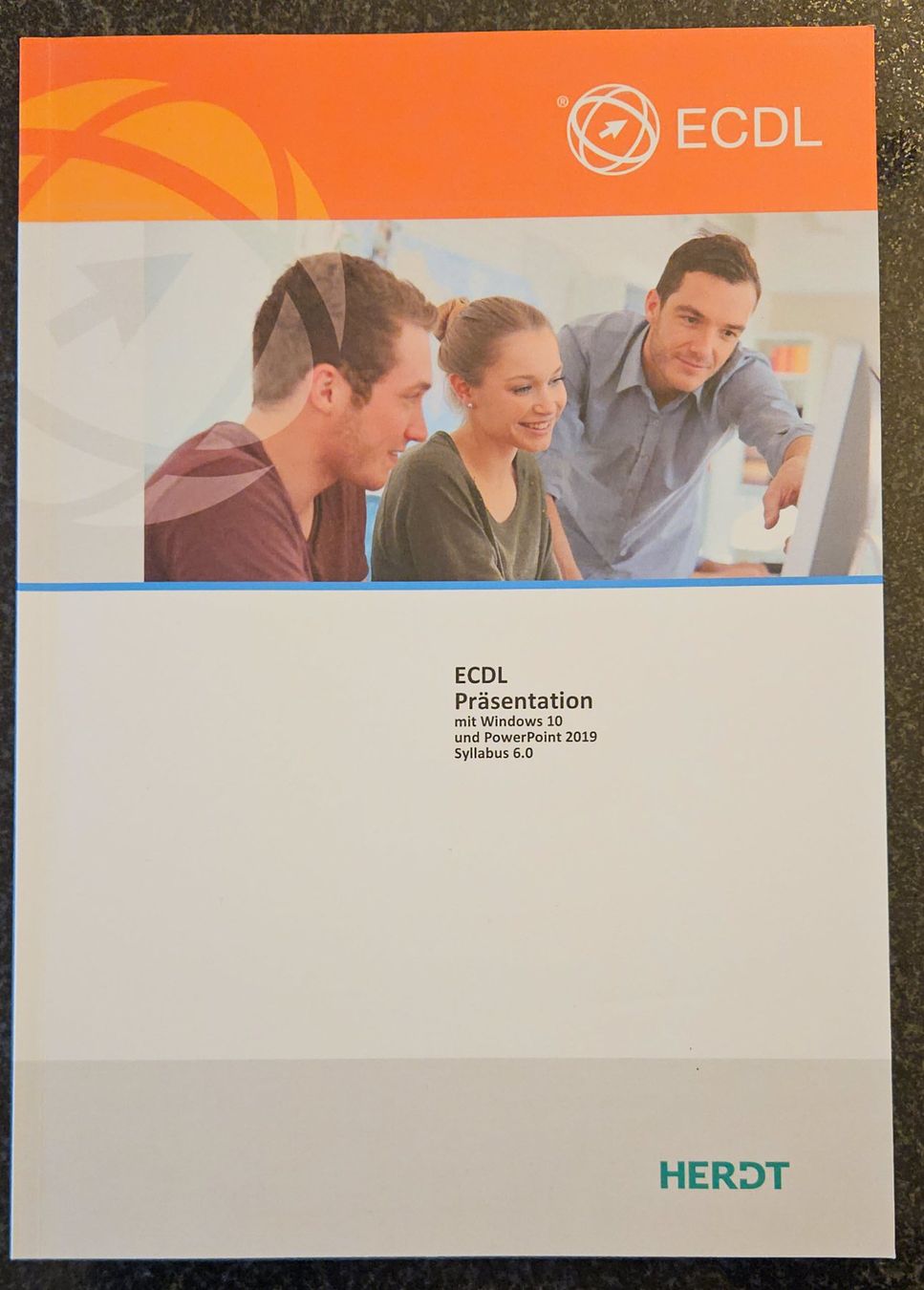 Bücher: ECDL Lernbücher Set (Word, Excel, PowerPoint, IT-Siche...) – Gebraucht aus Aesch BL von mbe_96vl 4