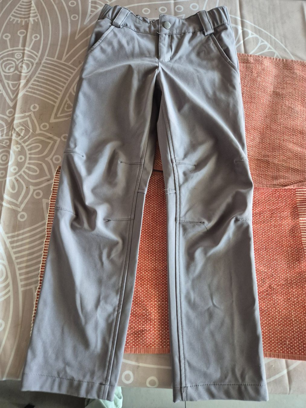 Reima Pantaloni: Tolle Reima Softshellhose, Gr. 122. – Usato da Urdorf venduto da Nataschli