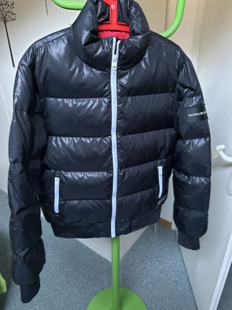 Daunenjacke Calvin Klein Jeans schwarz Grösse M neuwertig