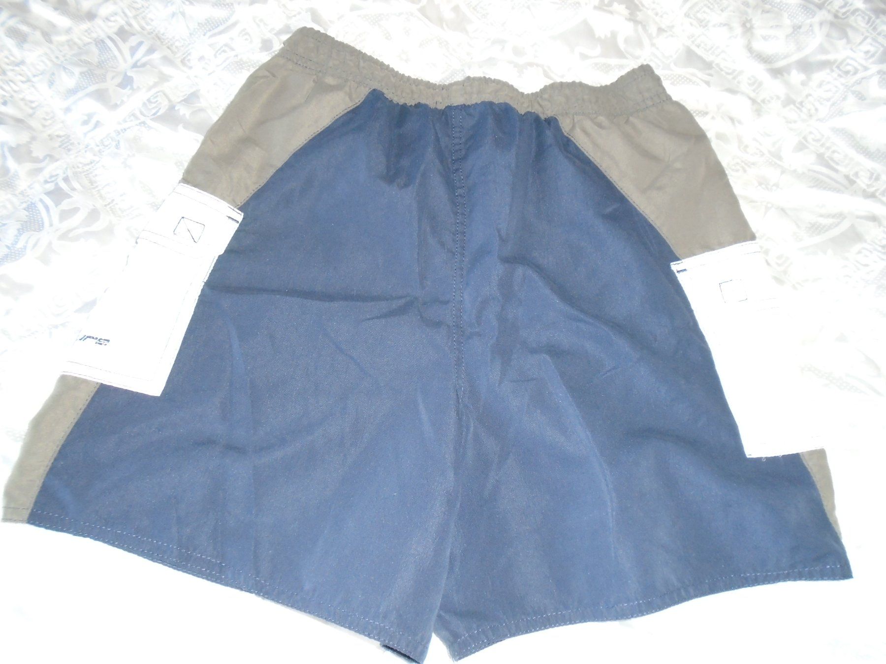 Badehosen: OBSCURE Badehose/Badeshorts, Gr. 140 – Gebraucht aus Schaffhausen von werner9441 1