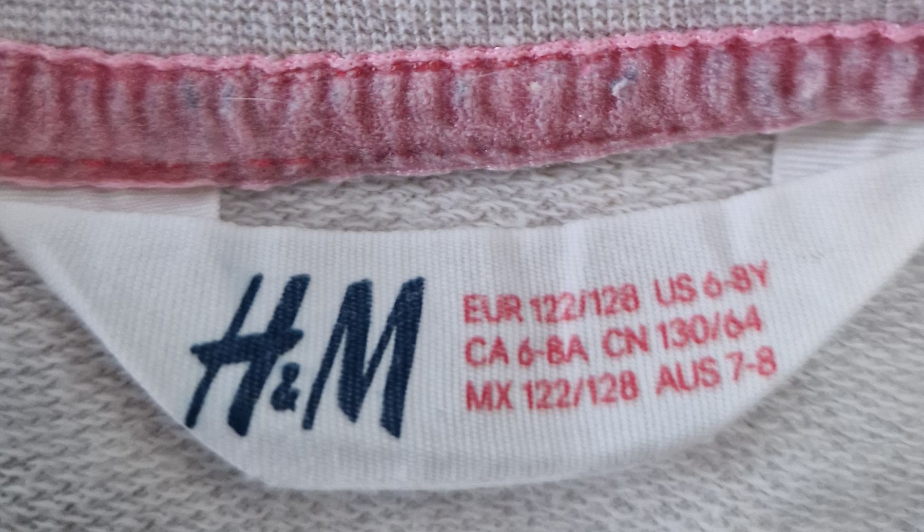 H&M Maglioni & Felpe: Süsser H&M Hasen-Pullover Gr. 122/128 – Usato da Muri b. Bern venduto da rol_xtf8 2