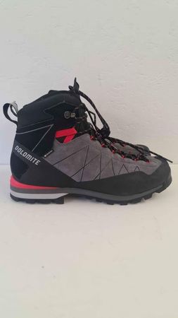 Chaussures Dolomite, neuves, Gore Tex, taille 44
